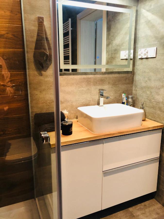 Apartament Happiness Єленя-Ґура Екстер'єр фото