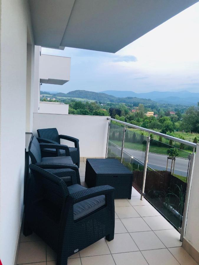 Apartament Happiness Єленя-Ґура Екстер'єр фото
