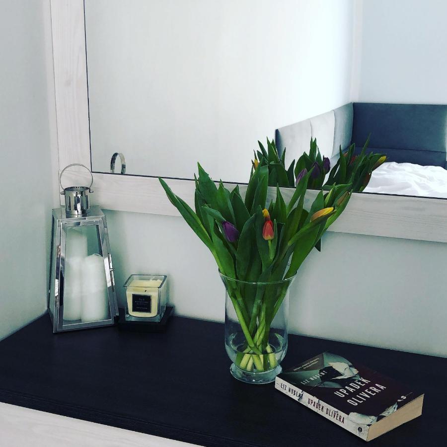 Apartament Happiness Єленя-Ґура Екстер'єр фото