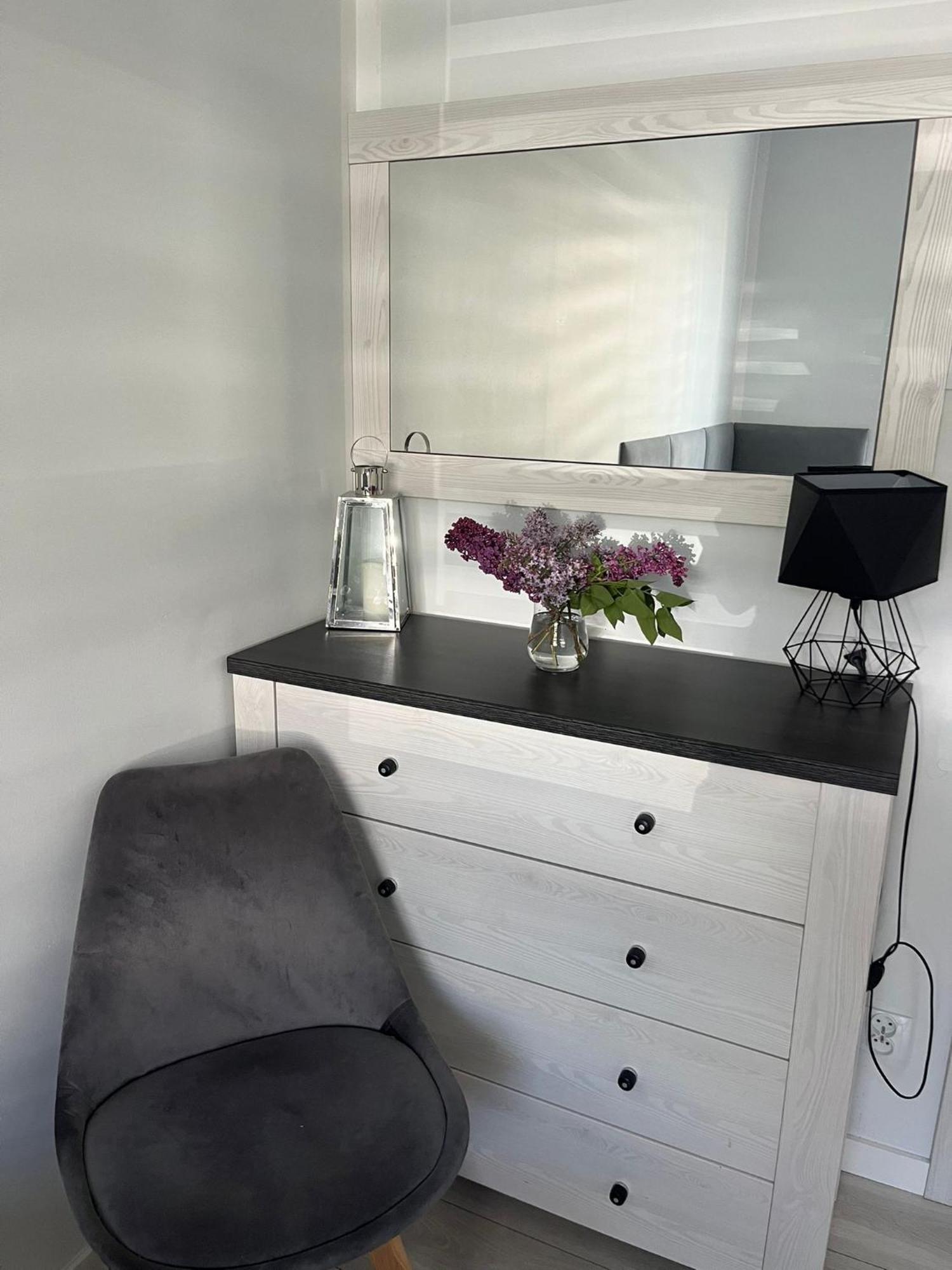 Apartament Happiness Єленя-Ґура Екстер'єр фото